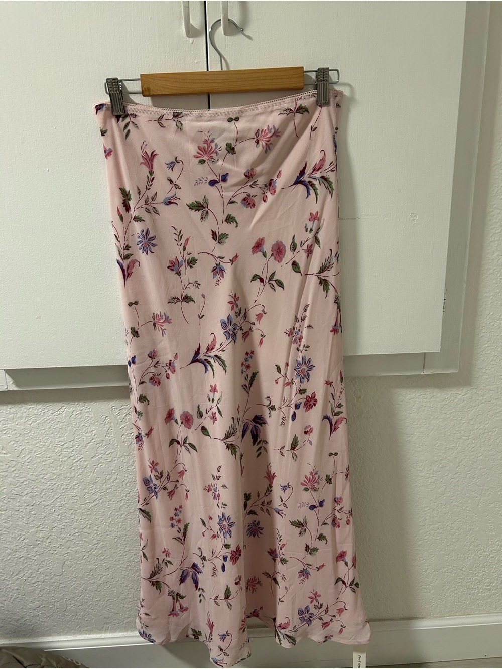 Reformation Laylah Skirt in Stella, Size 8 - NWT - Picture 5 of 6
